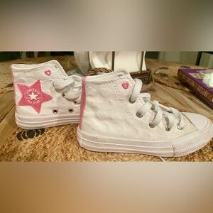 Toddler girls Converse high top white and pink All Star Sparkle sneakers
